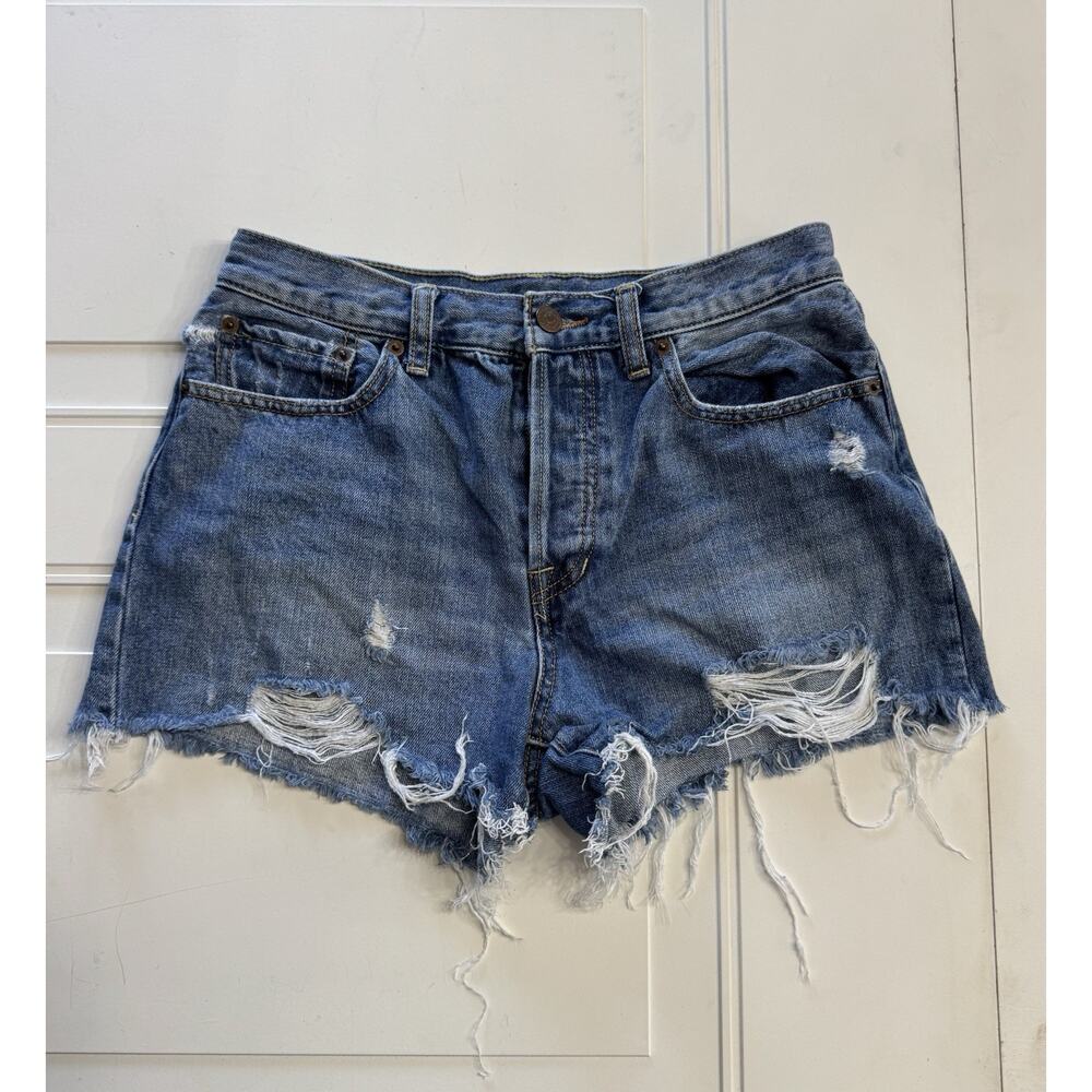 Free People We The Free Sofia Distressed Raw Hem Cut Off Denim Shorts Sz 28 - Picture 1 of 5